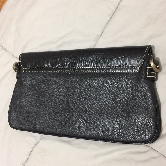 TOD’S clutch it’s in excellent condition - Picture 3 of 8